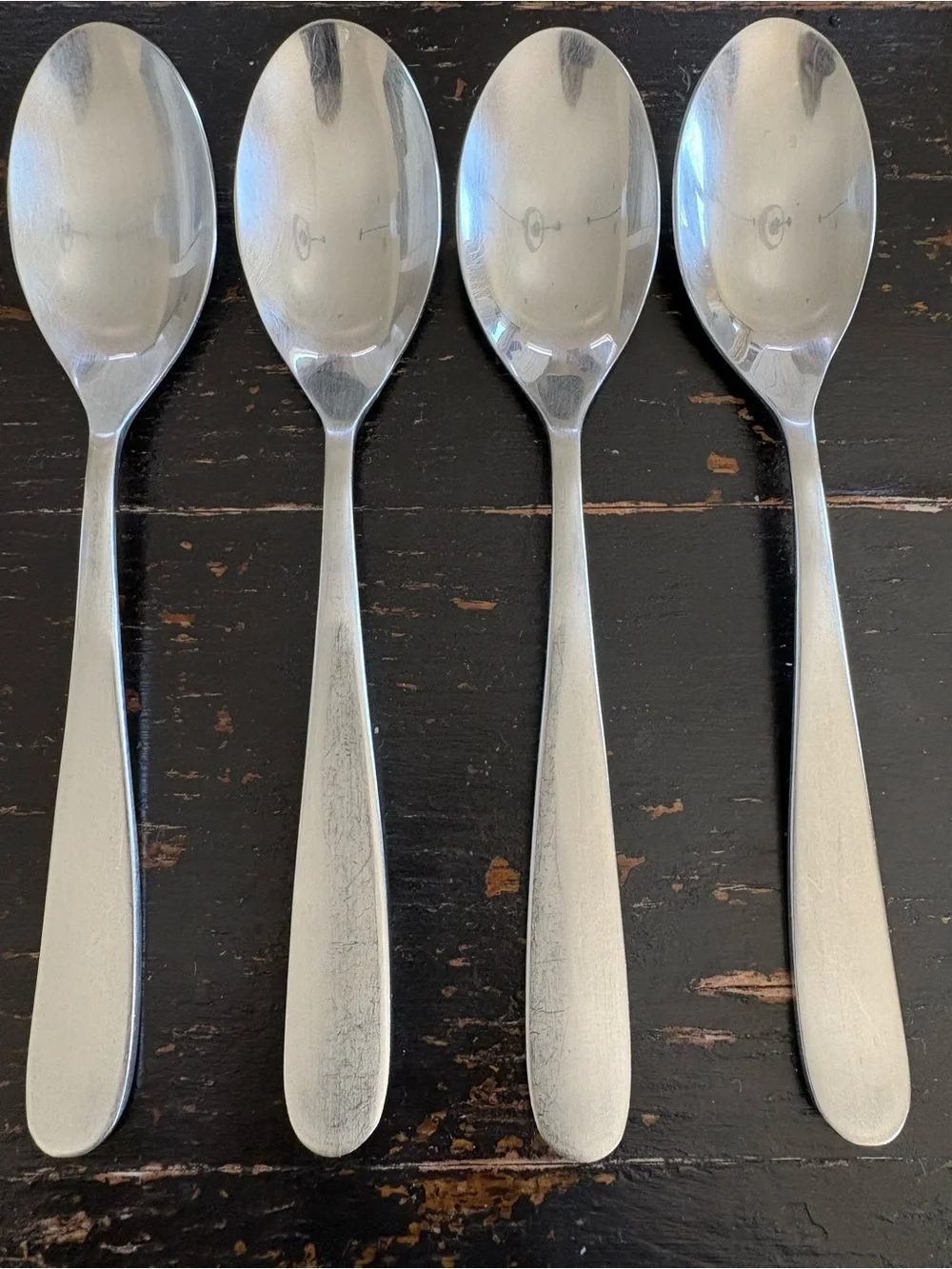 Argent Orfevres Marilyn Satin 18/10 Stainless Flatware 8